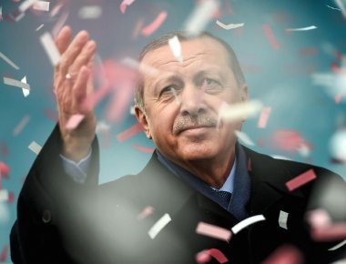 Τί θα καθορίσει το σημερινό κρίσιμο δημοψήφισμα στην Τουρκία